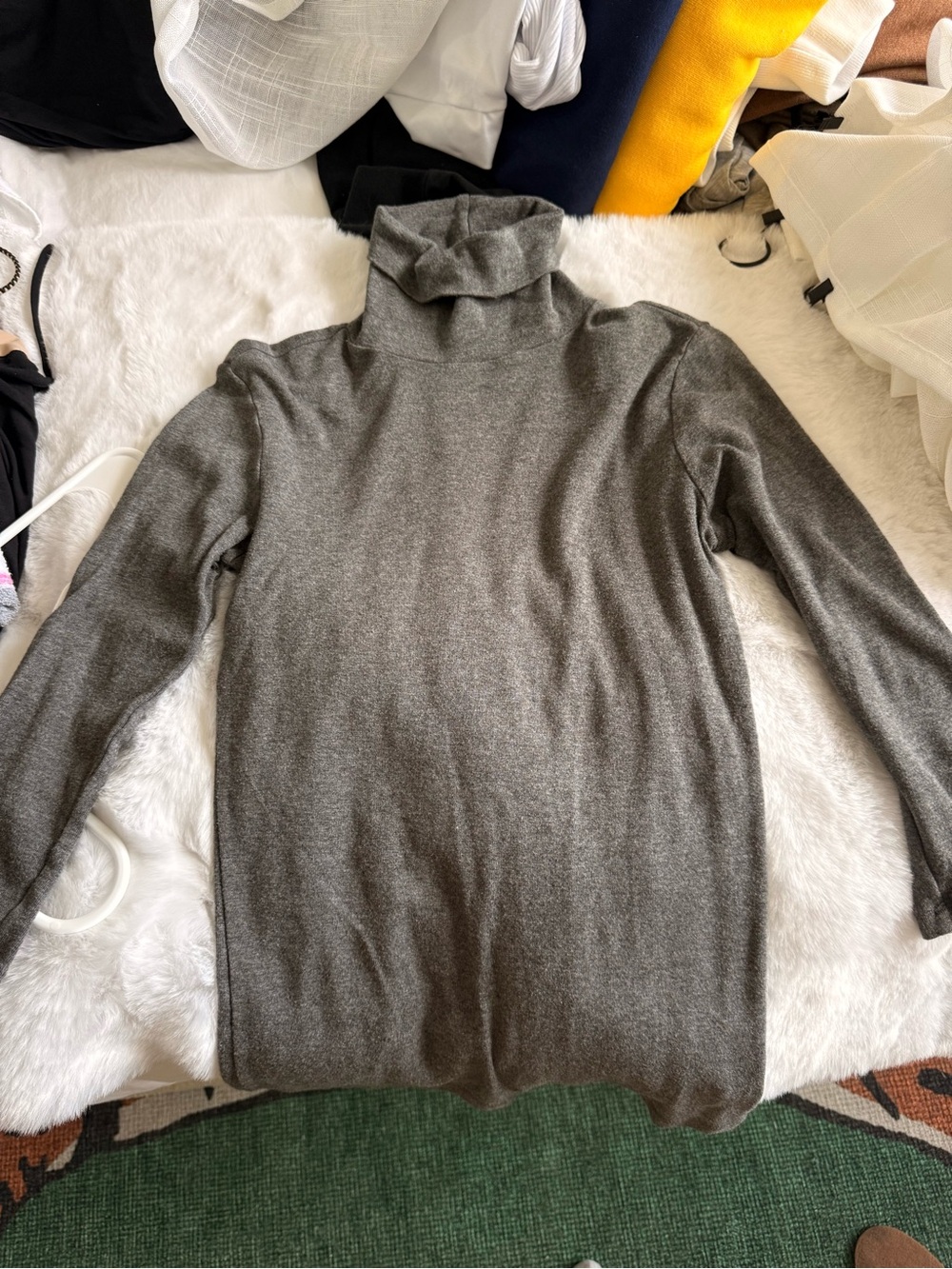 GAP Gray Turtleneck Sweater